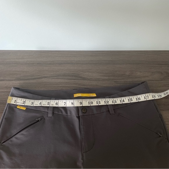 Lole Dark Gray Mid-Rise Regular Straight Leg Travel Pants - Picture 9 of 11